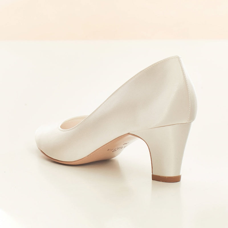 Classic Bridal Shoes Low Heel Grazia