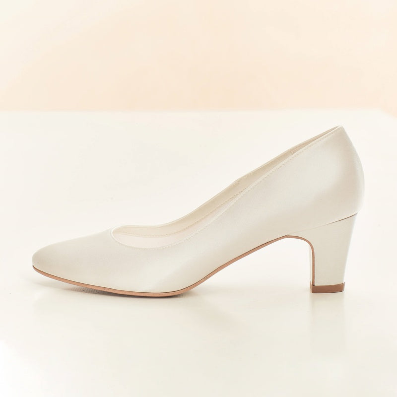 Classic Bridal Shoes Low Heel Grazia