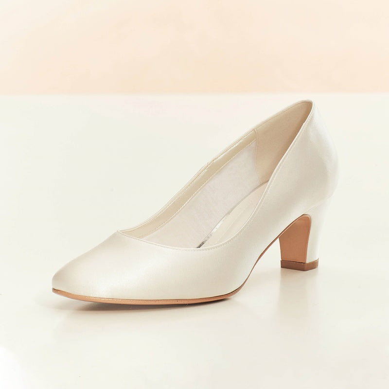 Classic Bridal Shoes Low Heel Grazia