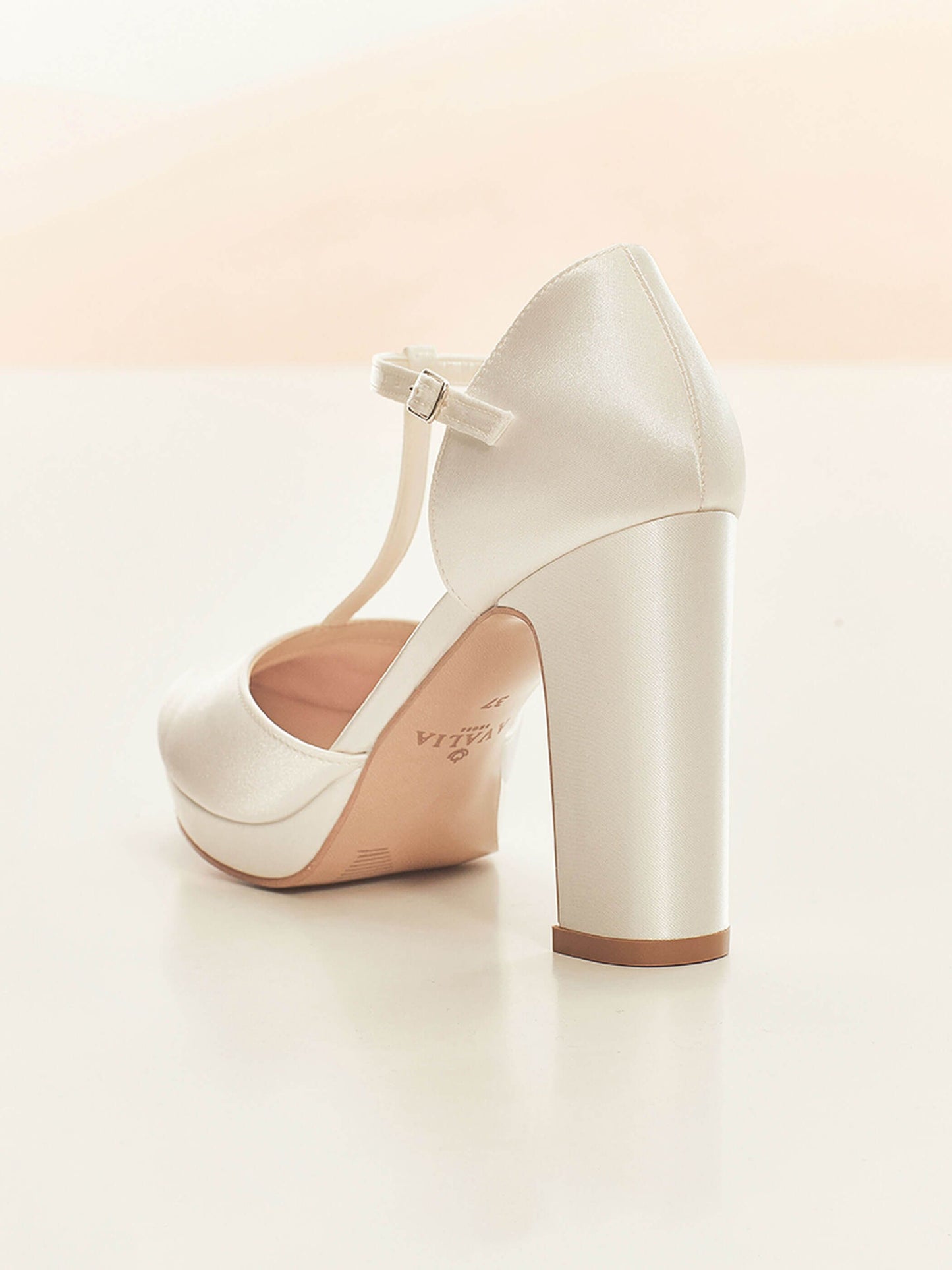 Square Heels Bridal Shoes Cocoa