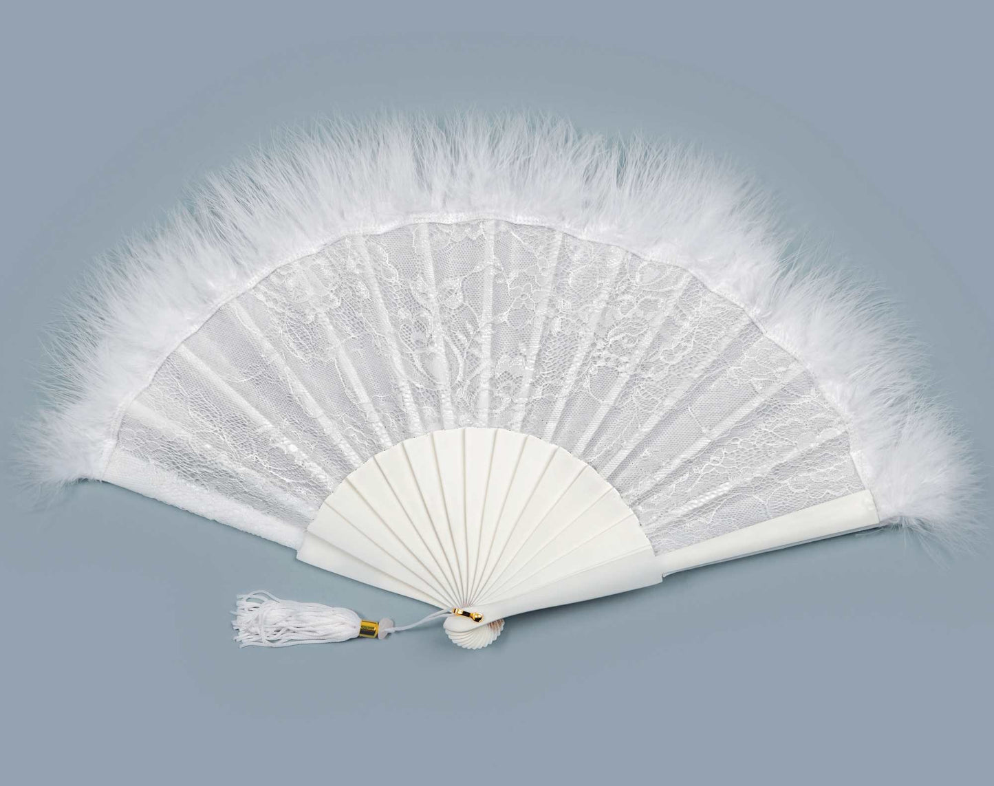 Bridal fan with feathers