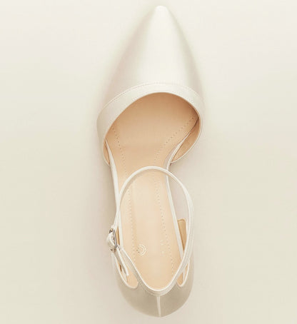 Chaussures de mariée à talons bas Minnie
