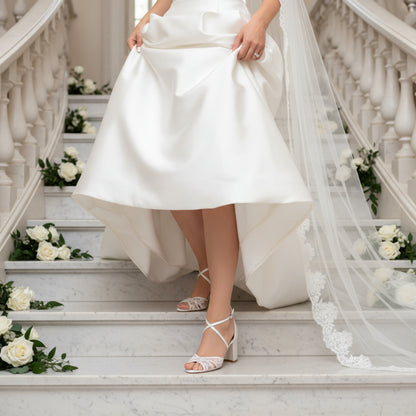 Strappy Wedding Sandals with Lace - 7 cm Block Heel (Ivory)