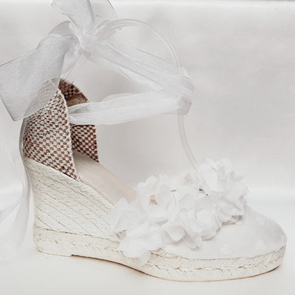 Espadrilles de mariée pour un mariage à la plage