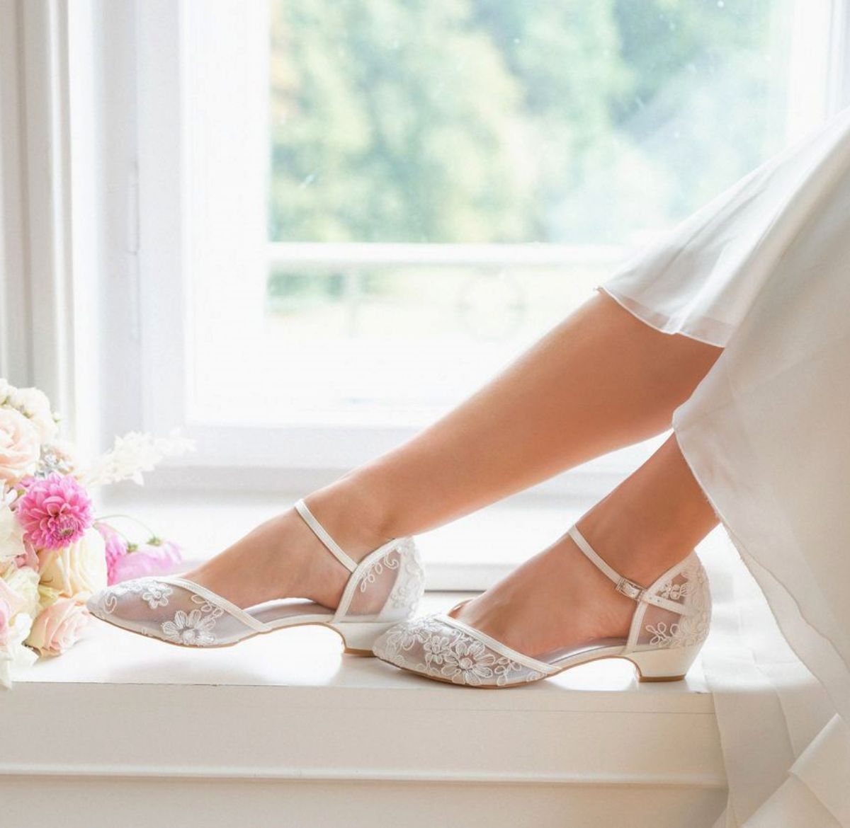 Low-heeled bridal shoes, Flat wedding shoes, Low-heeled bridal shoes, Lace bridal shoes