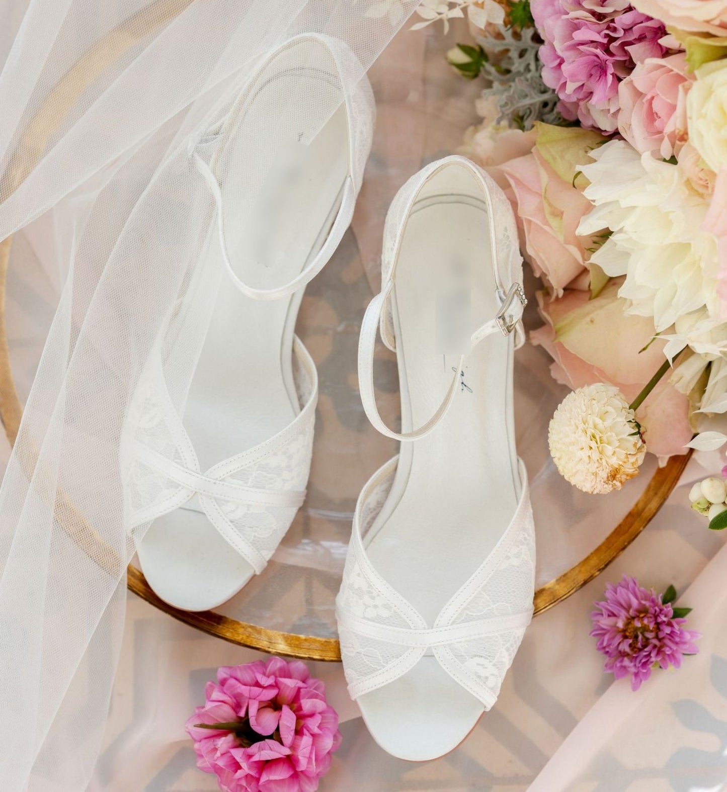 Lace bridal sandals, lace sandals for wedding, shoes with lace for brides, wedding shoes with lace