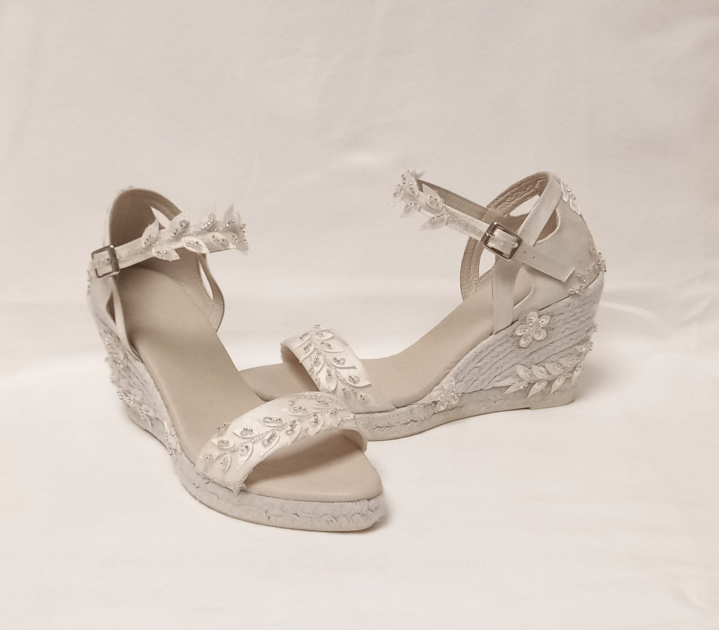 Sandalias Novia boda playa, Zapatos de novia, Alpargatas novia, Alpargatas boda, Jutes for brides, Wedges for brides