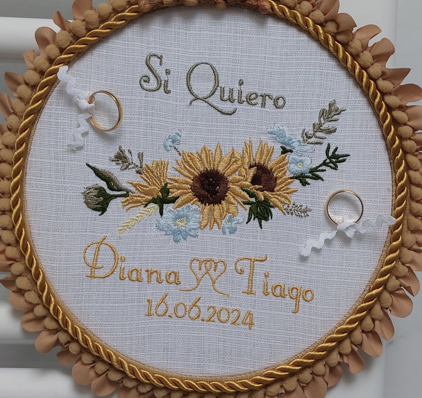 Porta alianzas bordado, Cojin anillos boda, Cojin alianzas personalizado, Decoracion de pared, Regalo madrina de boda, Porta alianzas