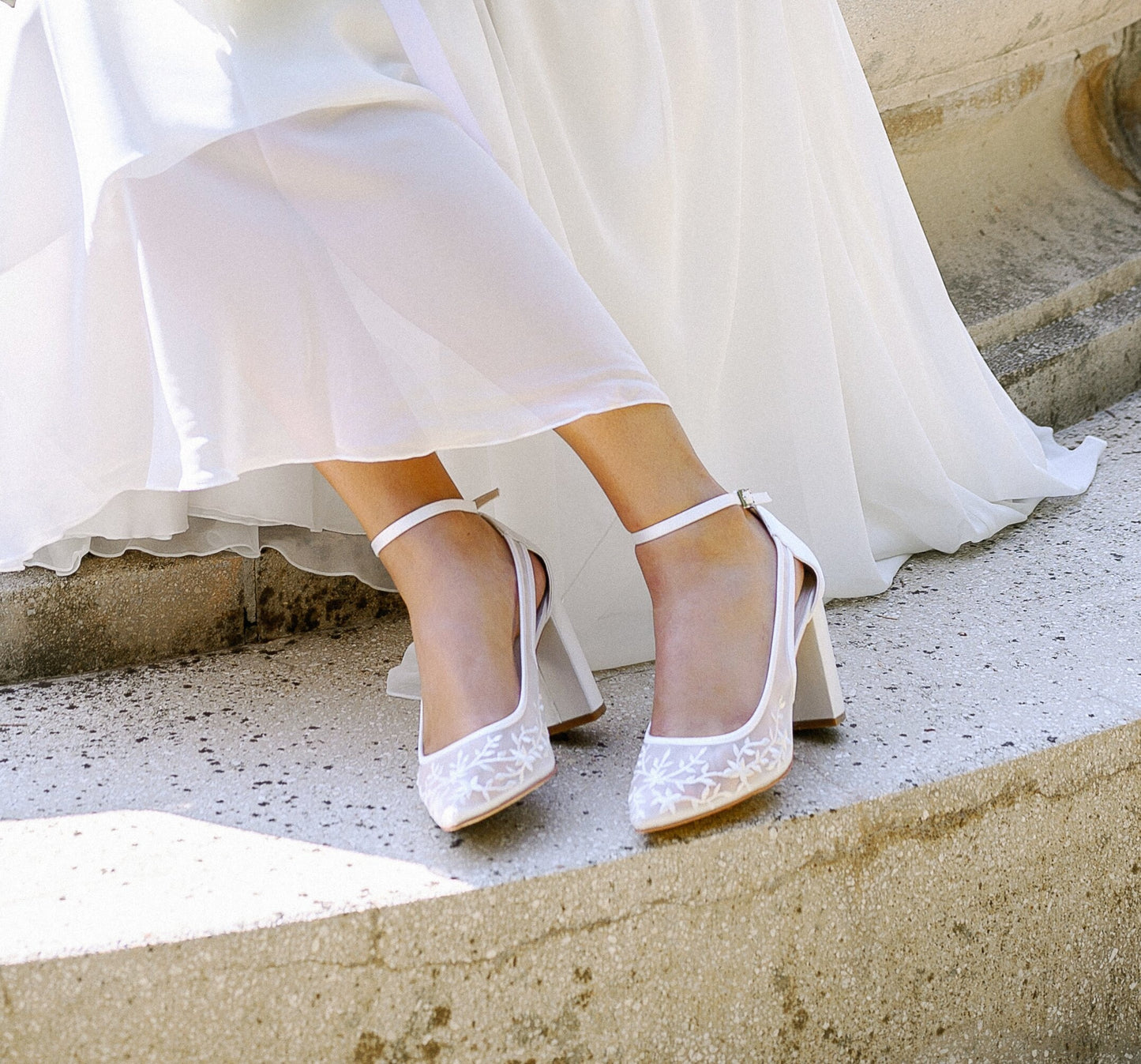 Bridal shoes with lace, Off white Bridal sandals, bridal shoes block heel close toe, Bridal shoes low heel, Wedding shoes