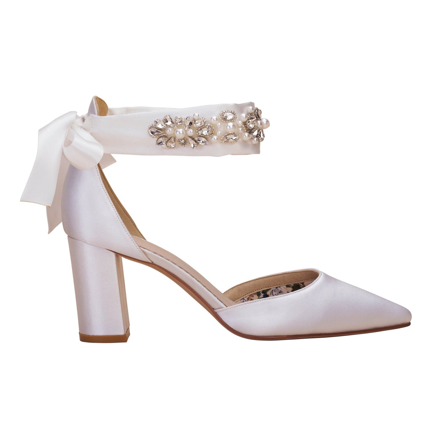 Bridal Shoes block heel, Off white Bridal Shoes , Bridal Shoes Block Heel Closed Toe, Bridal sandals block heel, Bridal shoes low heel