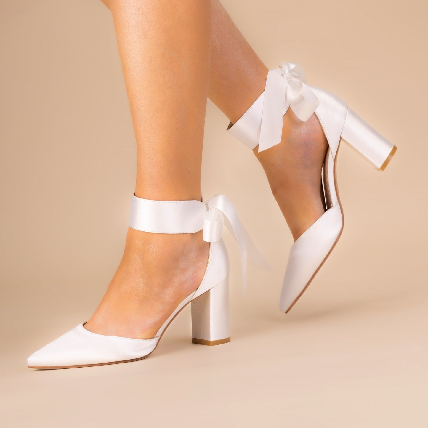 Bridal Shoes block heel, Off white Bridal Shoes , Bridal Shoes Block Heel Closed Toe, Bridal sandals block heel, Bridal shoes low heel