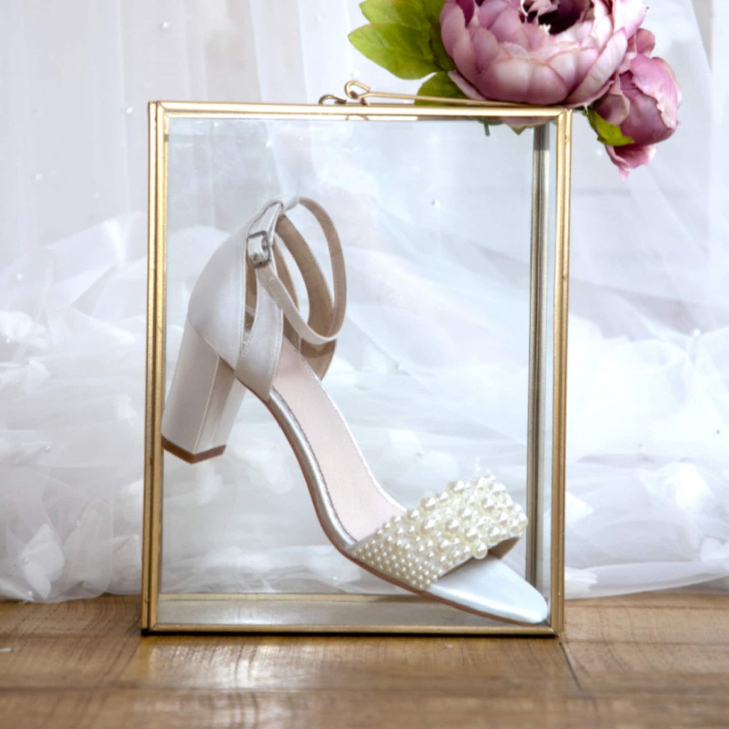 Bridal shoes with pearls, Off white Bridal sandals, bridal shoes block heel closed toe, Bridal sandals block heel, Bridal shoes low heel