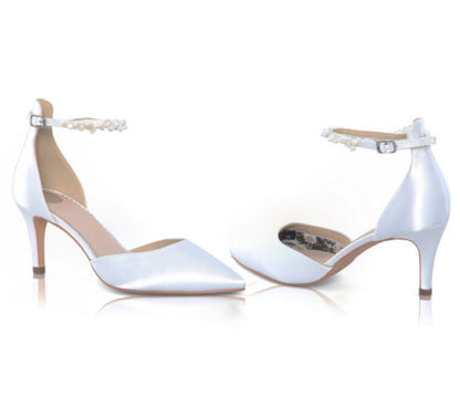 Zapatos de novia tacones bajos, Scarpe da sposa tacco basso, Zapatos de Novia elegantes, Zapatos de novia blancos, Zapatos de Novia cómodos,