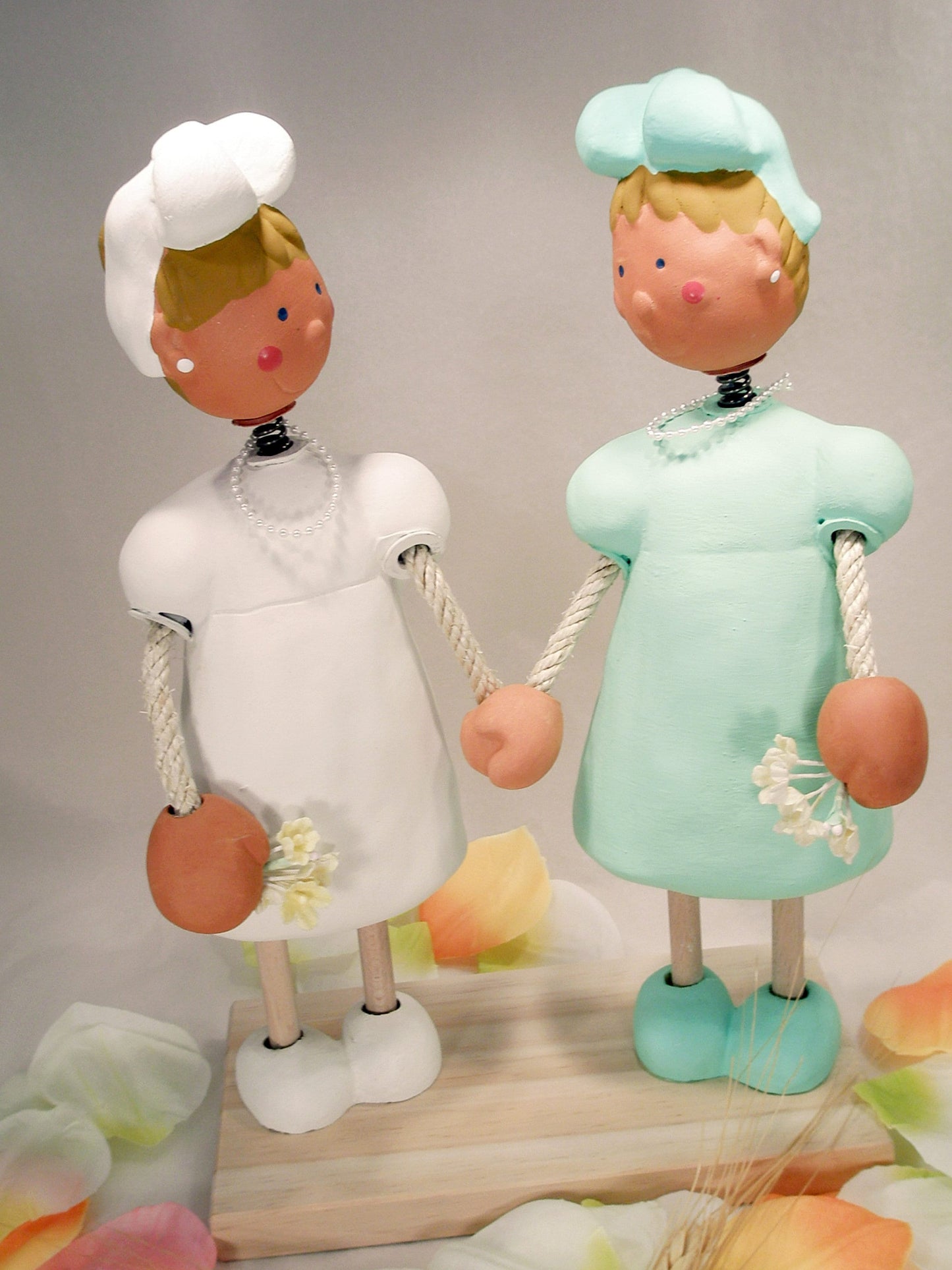 Topper Tarta Boda Terracota 2 Mujeres/ Handmade Bridal Cake Topper/ Novias para Tarta Boda/ Figuras Tarta/ Topper Tarta Nupcial Originales/