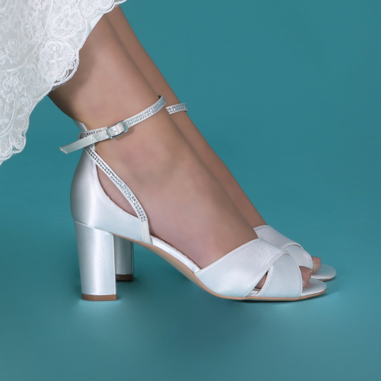 Bridal Sandals, Wedding shoes, Bridal shoes, Bridal shoes with block heels, comfortable bridal shoes,